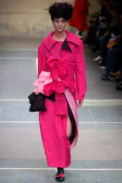 Look 1